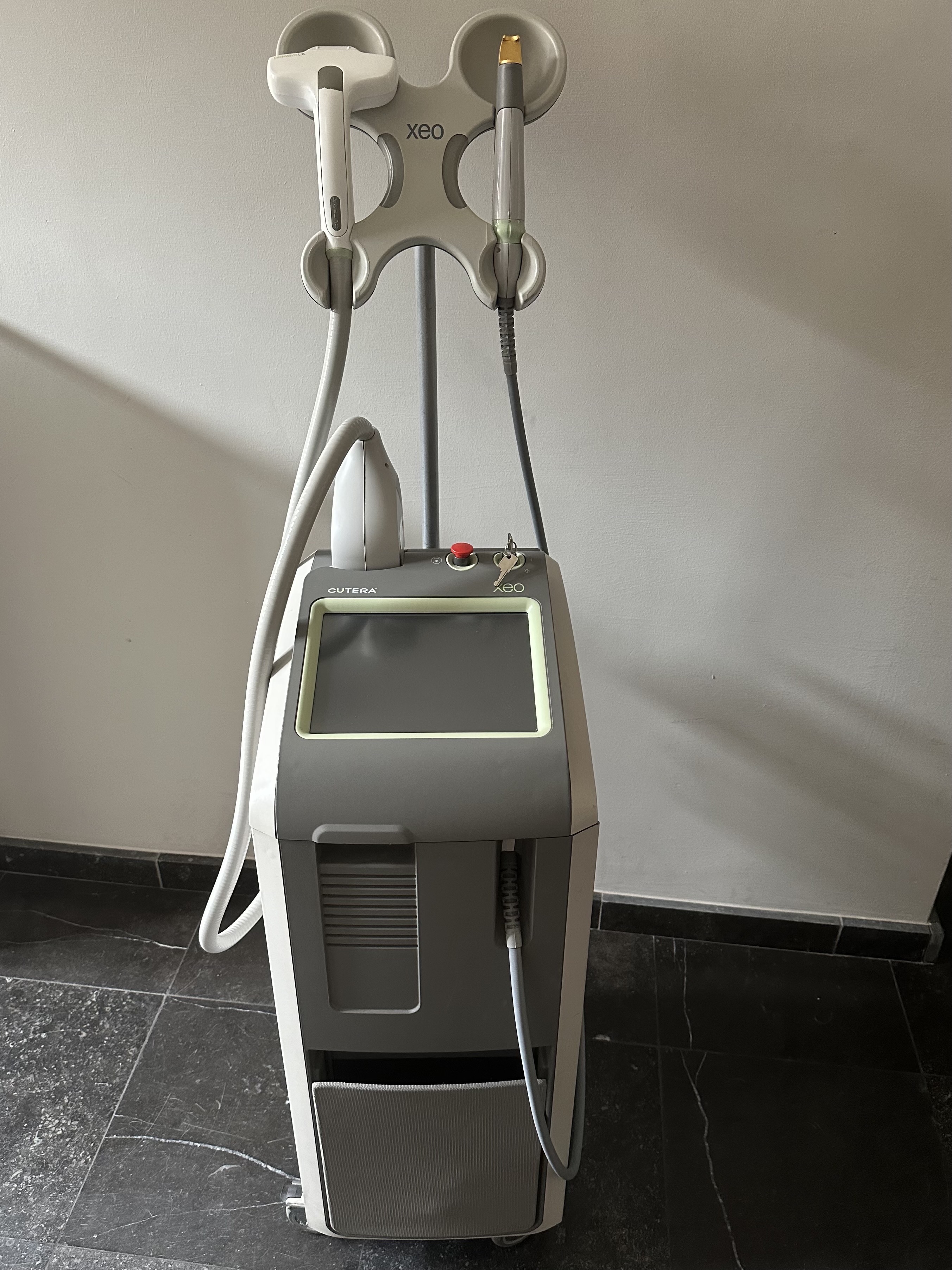 Laserplatform vasculair/ontharing/pigmentatie photo 1