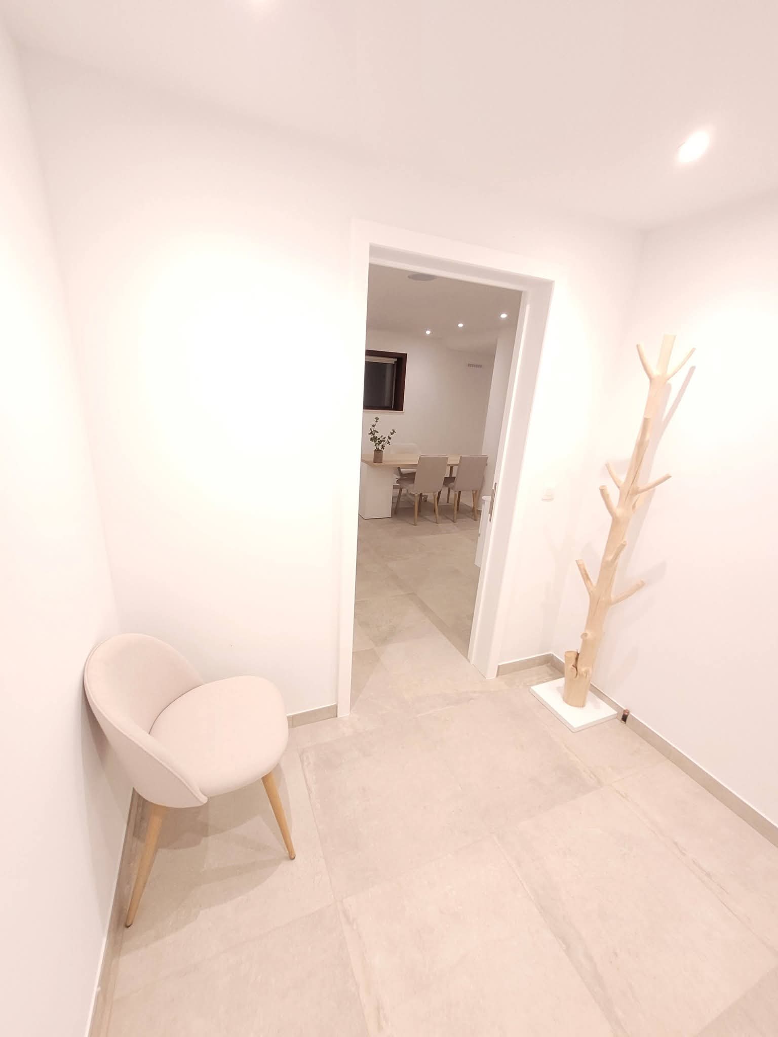 Cabinet - Adrien Picron photo 6